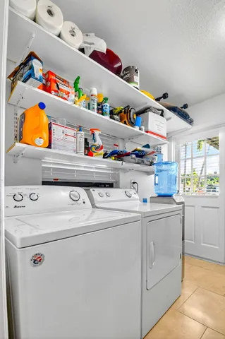 $3,400 | 435 Pine Villa Drive, Atlantis, FL 33462