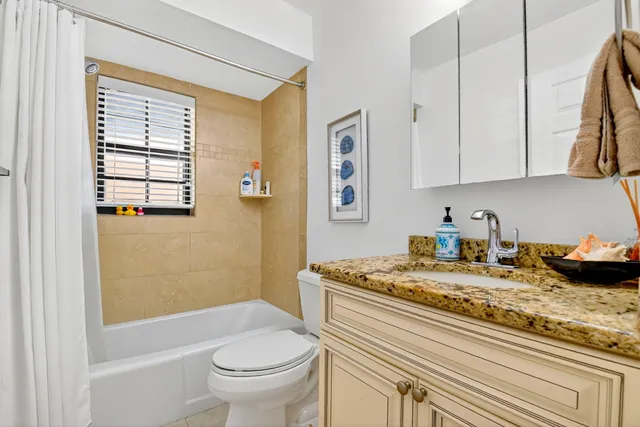 $3,400 | 435 Pine Villa Drive, Atlantis, FL 33462