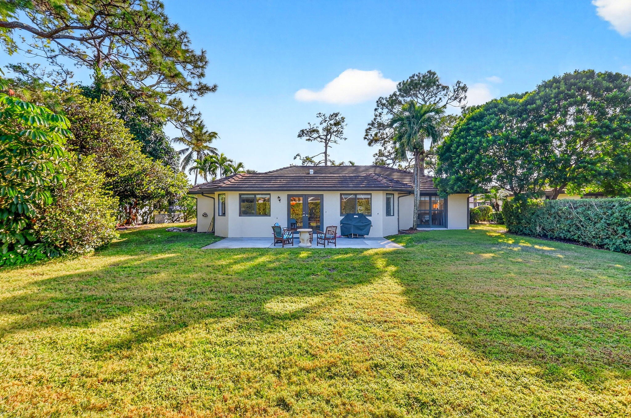 435 Pine Villa Drive Atlantis, FL 33462 - Photo 39 of 50 39-web-or-mls-DSC_6587