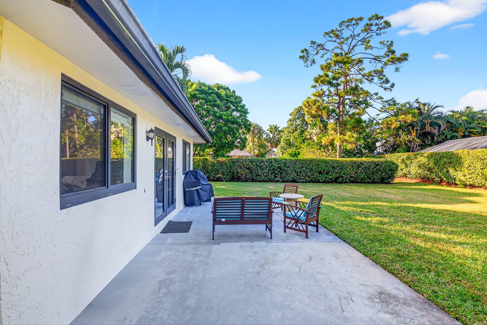 435 Pine Villa Drive Atlantis, FL 33462 - Photo 42 of 50 42-web-or-mls-DSC_6592