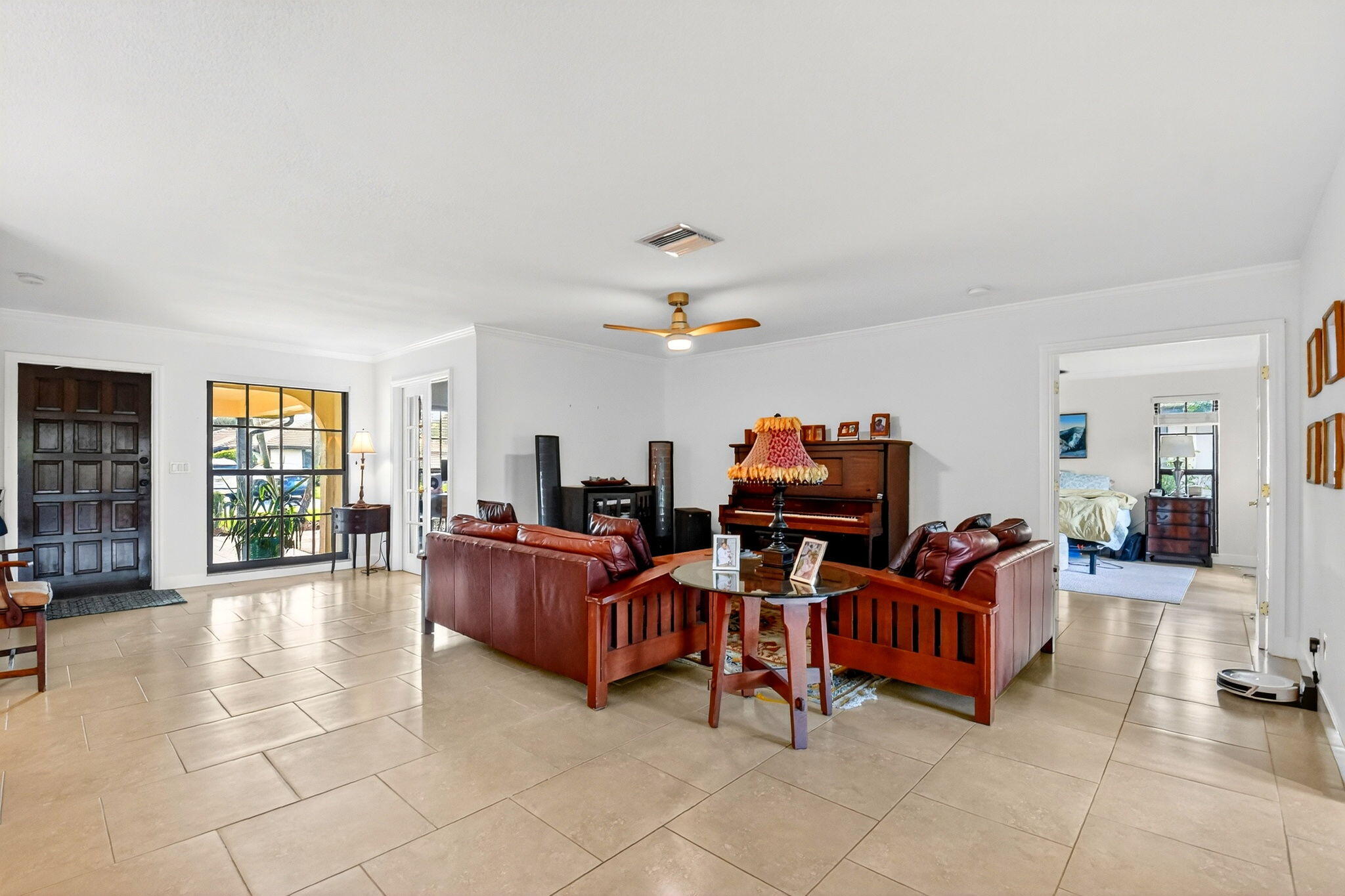 435 Pine Villa Drive Atlantis, FL 33462 - Photo 8 of 50 8-web-or-mls-DSC_6411