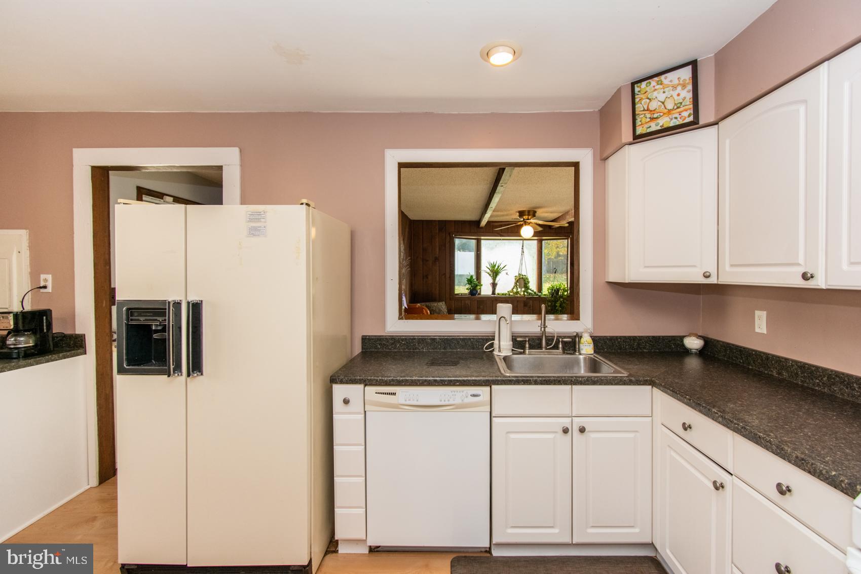 9 Willingboro Road Sewell, NJ 08080 - Photo 12 of 31 White Farm House Cabinets