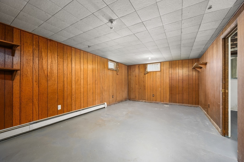 35 Wiley Lane Eastham, MA 02642 - Photo 27 of 38 an empty room with windows