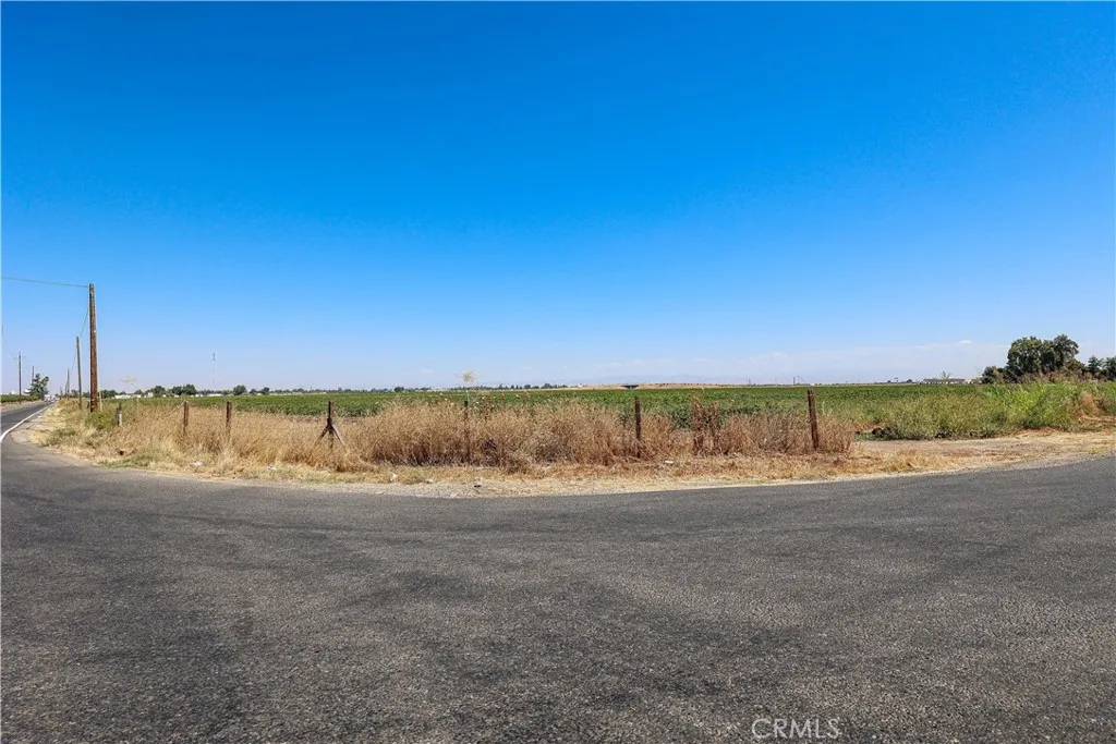 0 Henry Merced, CA 95341 - Photo 20 of 23 a view of an lake and a beach