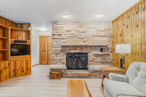 $589,900 | N1212 Clune Road, Kaukauna, WI 54130