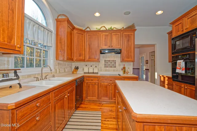 $725,000 | 5112 Jockey Street, Ballston Spa, NY 12020