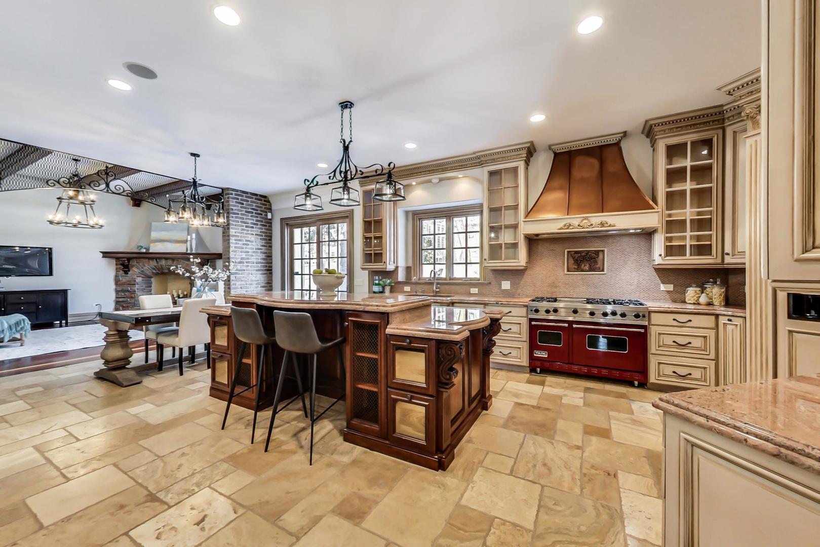 720 Willow Road Naperville, IL 60540 - Photo 6 of 48