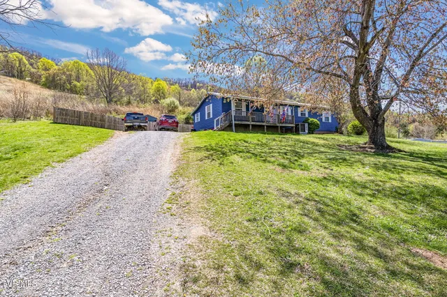 $210,000 | 10955 Middle Wallens Creek Road, Jonesville, VA 24263