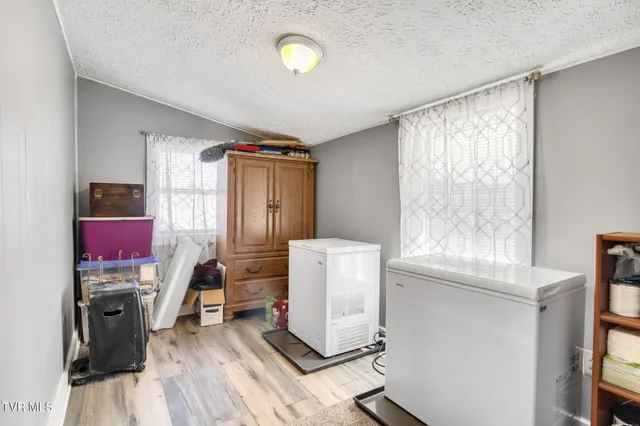 $210,000 | 10955 Middle Wallens Creek Road, Jonesville, VA 24263