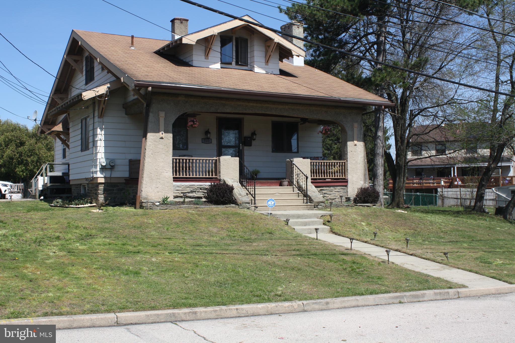 800 Crestview Road Philadelphia, PA 19128 - Photo 1 of 37