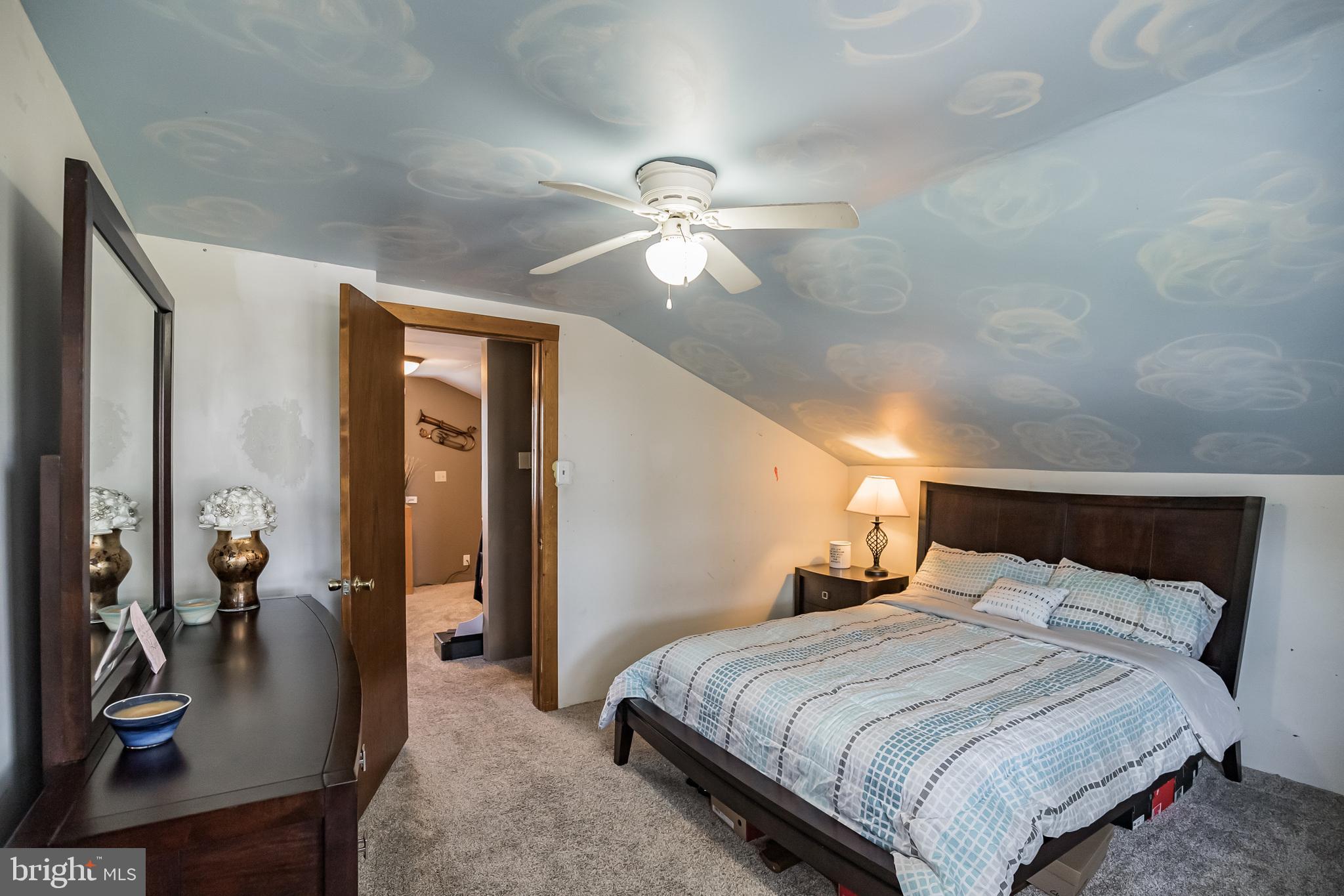 800 Crestview Road Philadelphia, PA 19128 - Photo 31 of 37