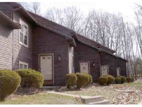 438 Oak Circle, Unit 438/4 Colchester, VT 05446 - Photo 1 of 1