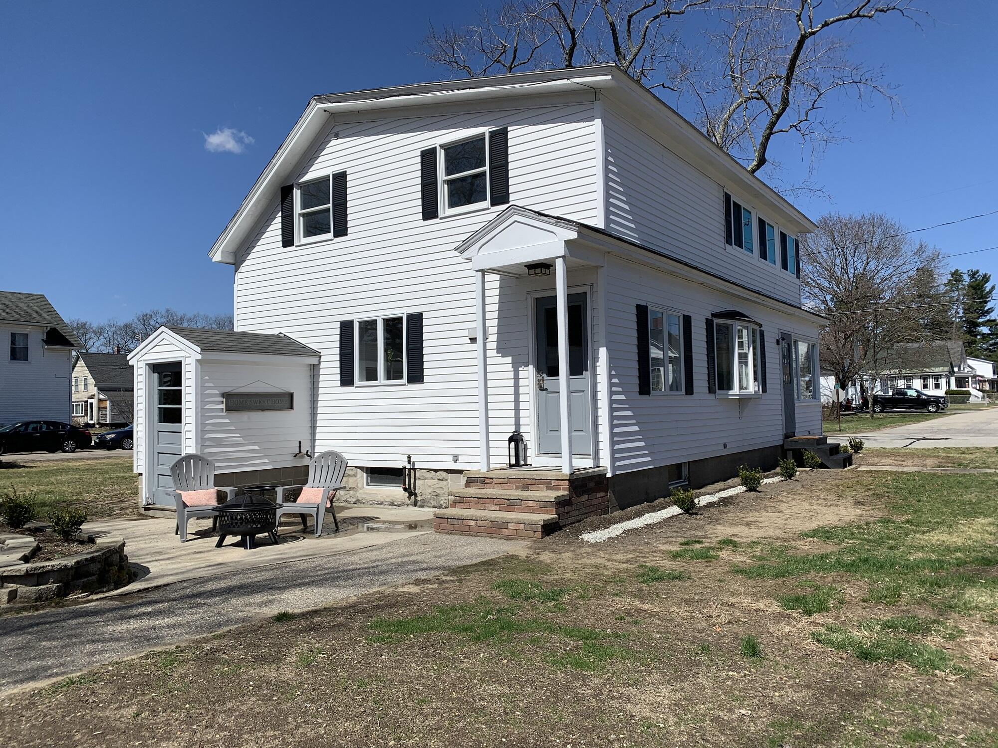 6 Berwick Road Sanford, ME 04073 - Photo 2 of 24 2 bro