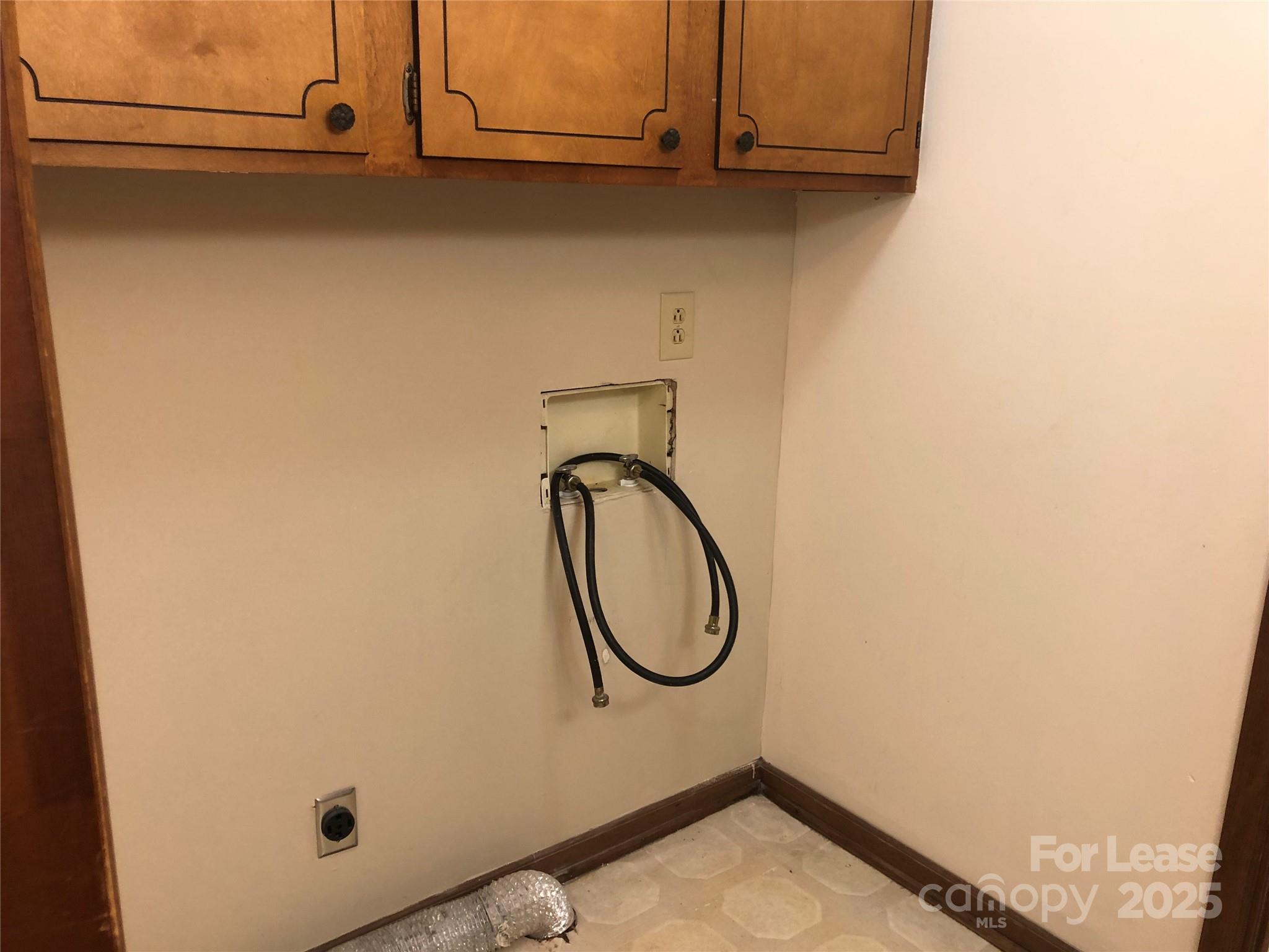 125 Massapoag Road Lincolnton, NC 28092 - Photo 10 of 10 a bathroom with a sink and a mirror