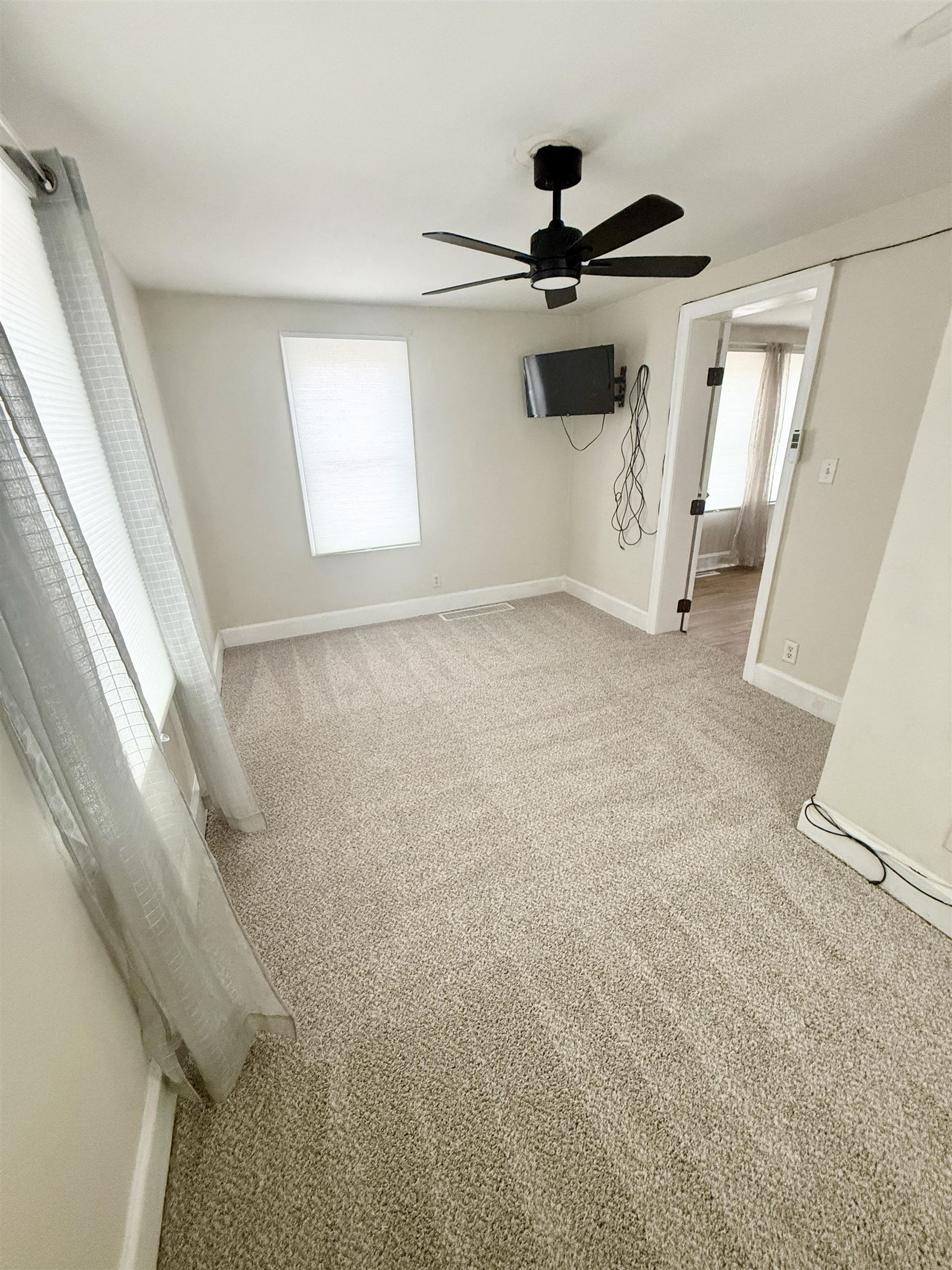 401 Junius Street Loves Park, IL 61111 - Photo 15 of 33