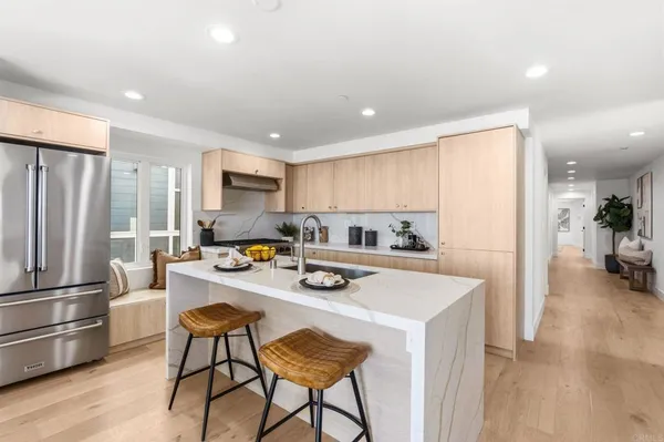 $2,995,000 | 212 South Pacific Street, Oceanside, CA 92054