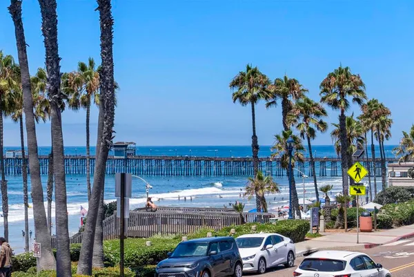 $2,995,000 | 212 South Pacific Street, Oceanside, CA 92054