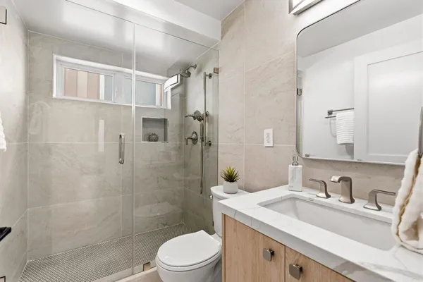 $2,995,000 | 212 South Pacific Street, Oceanside, CA 92054