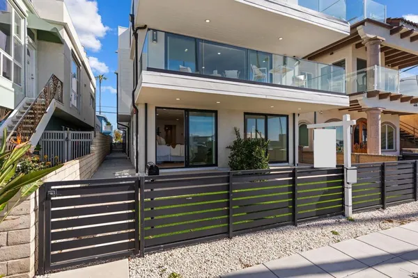 $2,995,000 | 212 South Pacific Street, Oceanside, CA 92054