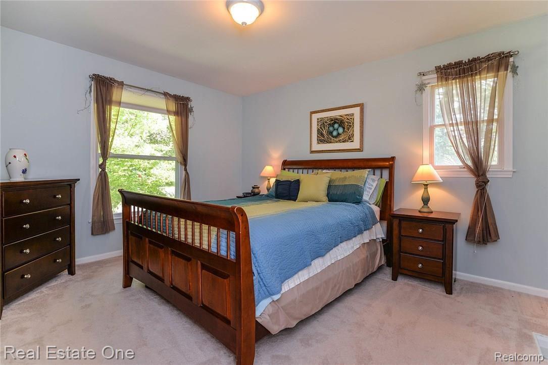 1343 Lone Tree Road Milford, MI 48380 - Photo 35 of 56 45_1.jpg