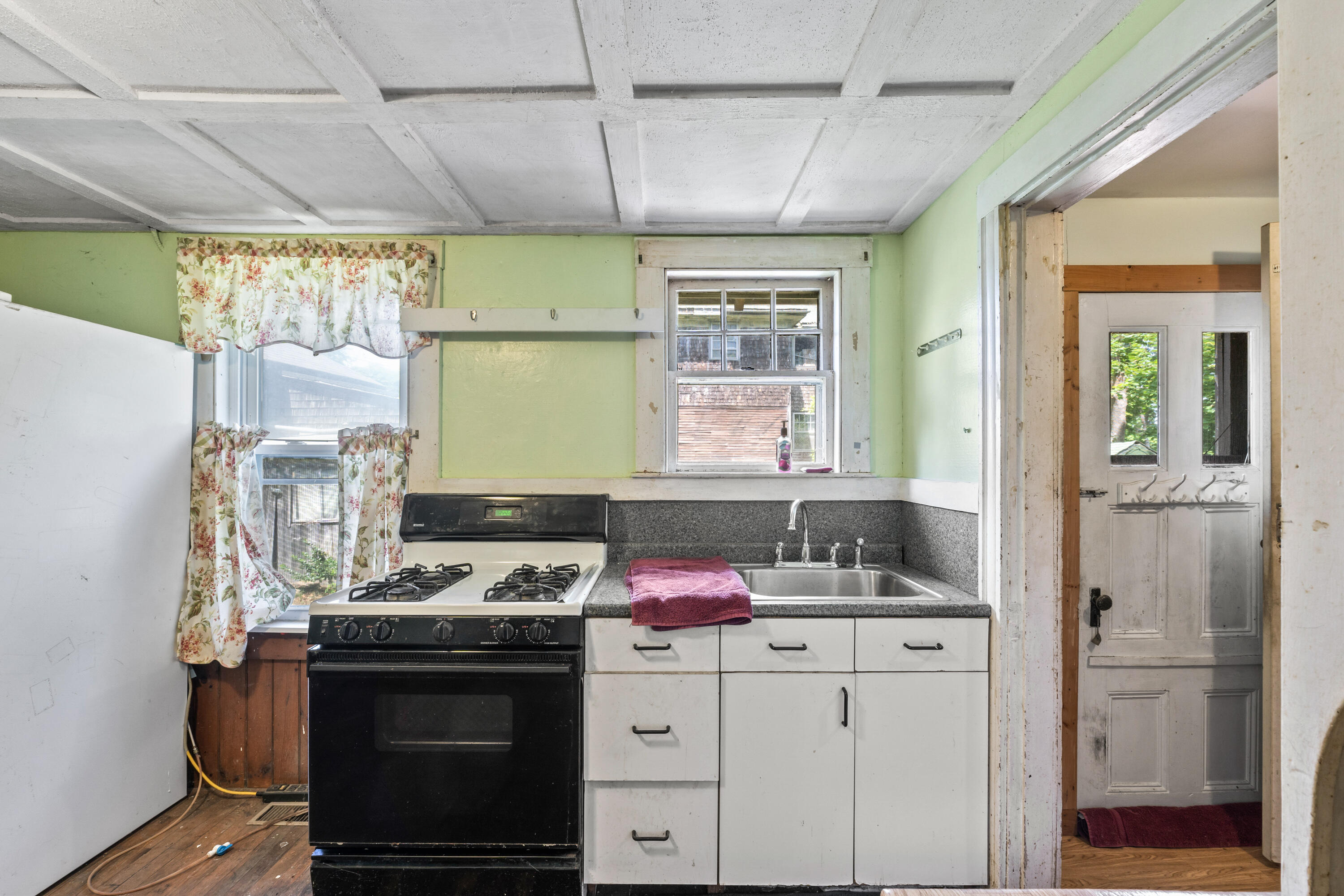 1749 Harpswell Islands Road Orrs Island, ME 04066 - Photo 11 of 36 Kitchen