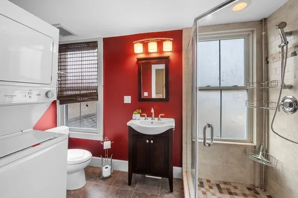 $649,000 | 1 Maverick Street, Unit 2, Marblehead, MA 01945