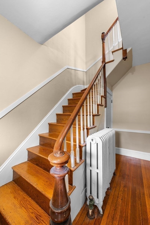 1 Maverick Street, Unit 2 Marblehead, MA 01945 - Photo 4 of 21