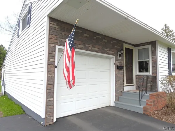 $299,000 | 8 Lansing Place, Boonville, NY 13309