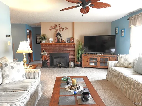$299,000 | 8 Lansing Place, Boonville, NY 13309