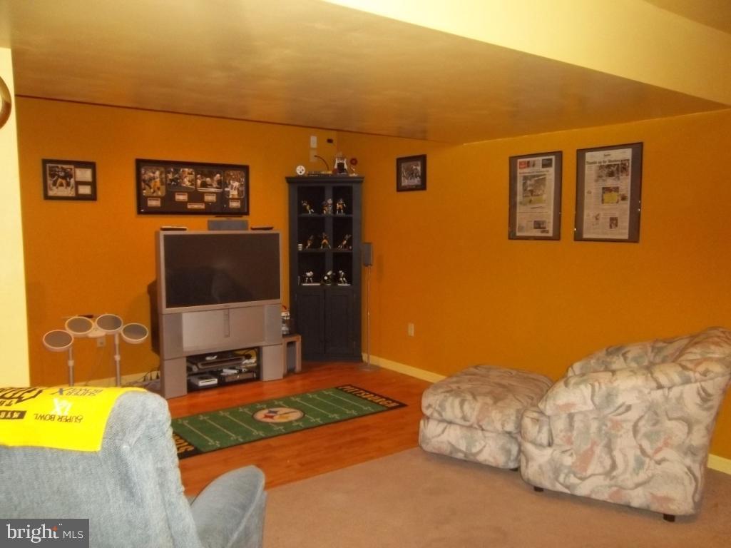14 Greythorne Road Lancaster, PA 17603 - Photo 14 of 18 Gallery Image 14