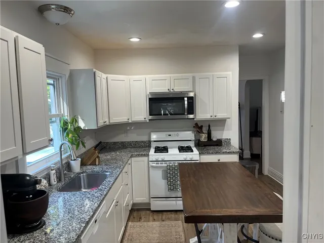 $185,000 | 445 North Seward Avenue, Auburn, NY 13021