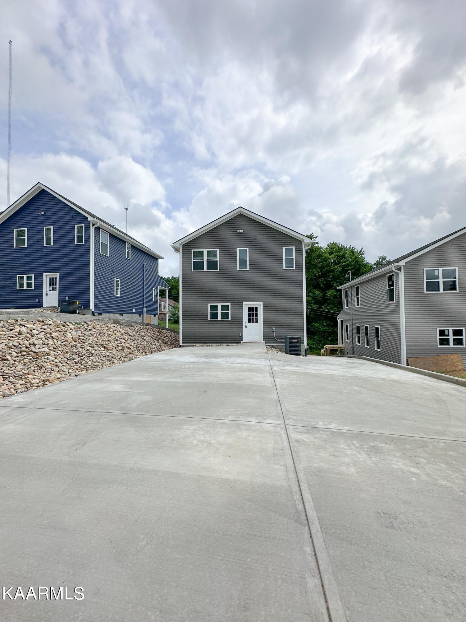 3417 Gap Road Knoxville, TN 37921 - Photo 2 of 25 Gallery Image 2