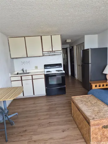 $1,950 | 2211 Ala Wai Boulevard, Unit 2905, Honolulu, HI 96815