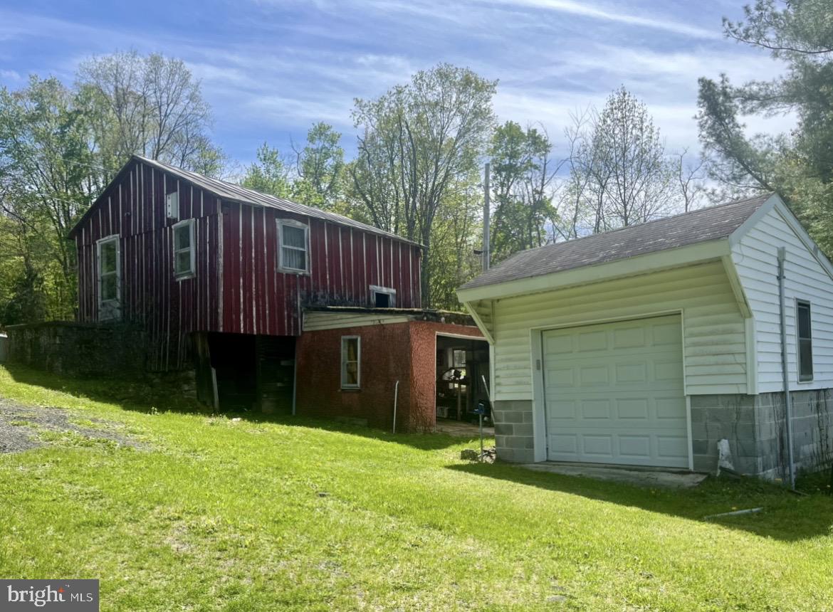 2799 Couchtown Road Loysville, PA 17047 - Photo 4 of 25