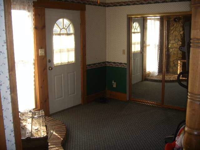 6701 West Maxville Road Farmland, IN 47340 - Photo 11 of 12 Gallery Image 11