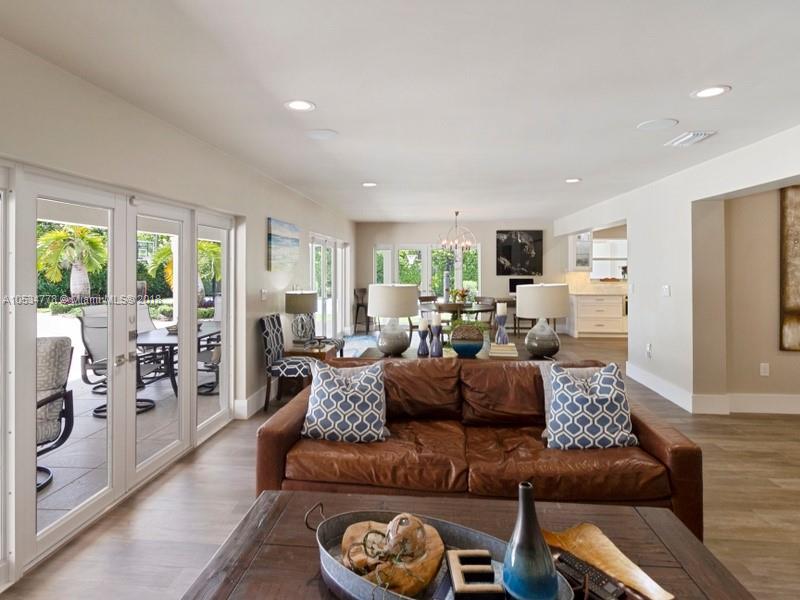 7900 Southwest 129th Terrace Pinecrest, FL 33156 - Photo 11 of 43