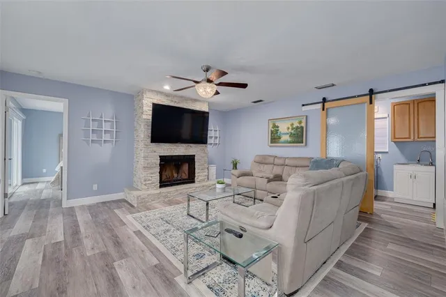 $699,900 | 3088 Enisglen Drive, Palm Harbor, FL 34683