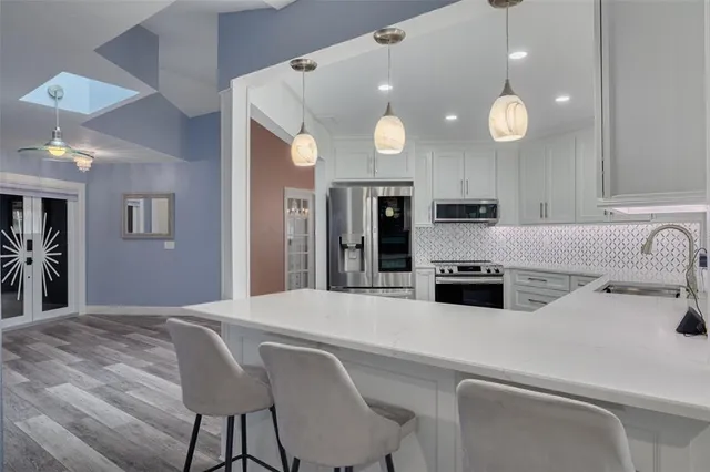 $699,900 | 3088 Enisglen Drive, Palm Harbor, FL 34683