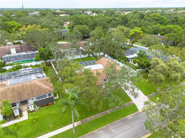 $699,900 | 3088 Enisglen Drive, Palm Harbor, FL 34683