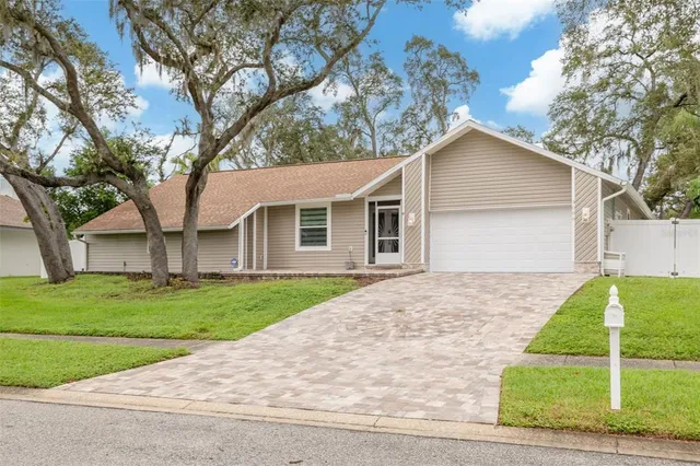 $699,900 | 3088 Enisglen Drive, Palm Harbor, FL 34683