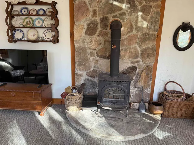 $479,000 | 529 Finkel Road, Wardsboro, VT 05355