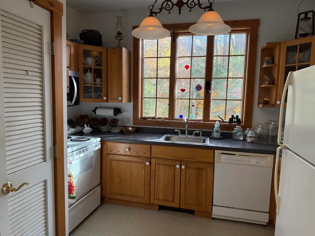 $479,000 | 529 Finkel Road, Wardsboro, VT 05355