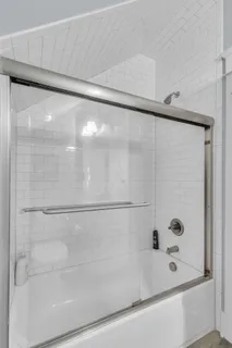 $1,175,000 | 1111 A Graybar Lane, Nashville, TN 37204