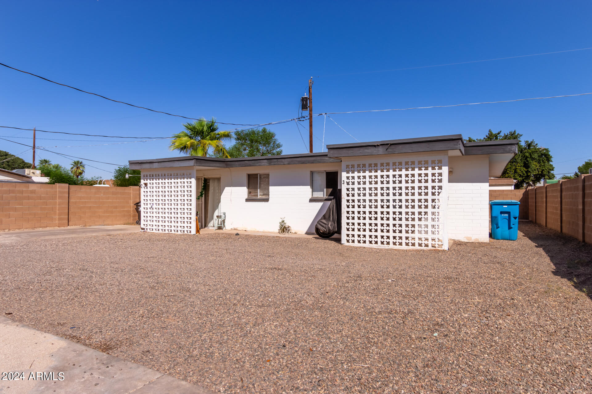 2936 East Granada Road Phoenix, AZ 85008 - Photo 3 of 34 0026-27 - Granada
