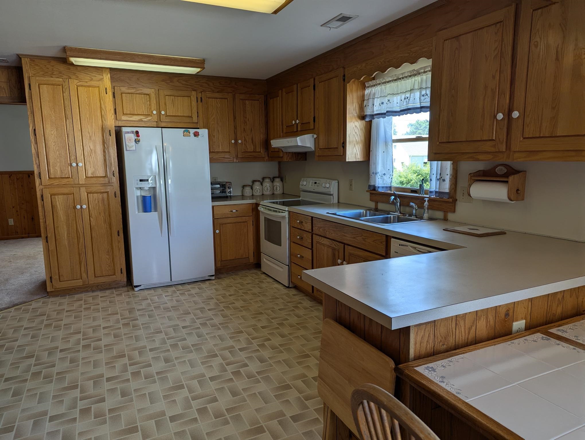 369 Lighthouse Road, Unit 2 Ocracoke, NC 27960 - Photo 10 of 32