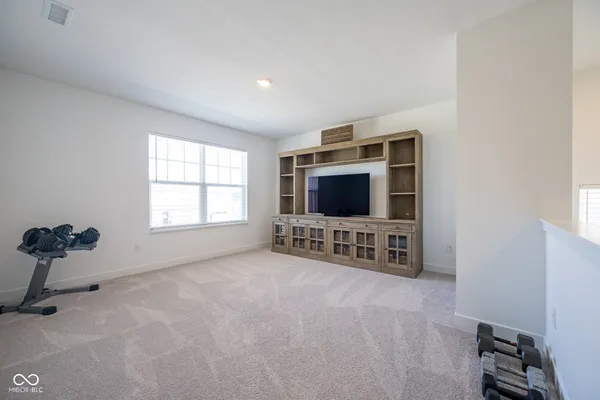 $529,900 | 1041 Elmwood Lane, Greenwood, IN 46143
