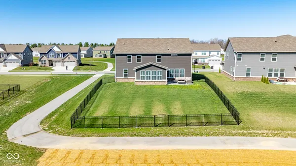 $529,900 | 1041 Elmwood Lane, Greenwood, IN 46143