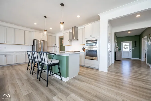 $529,900 | 1041 Elmwood Lane, Greenwood, IN 46143