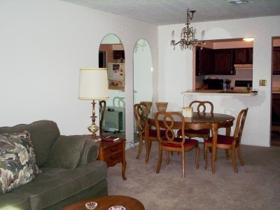 1360 Kimberly Ridge Road, Unit 105 Bettendorf, IA 52722 - Photo 3 of 5