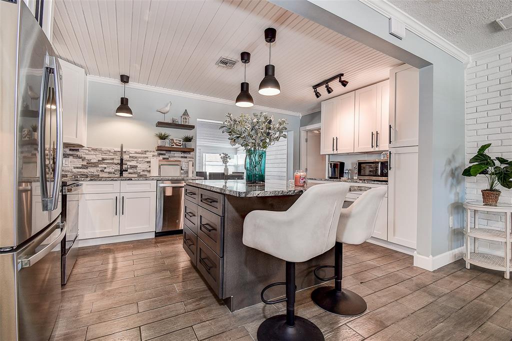 725 Sunset Cove Madeira Beach, FL 33708 - Photo 16 of 61